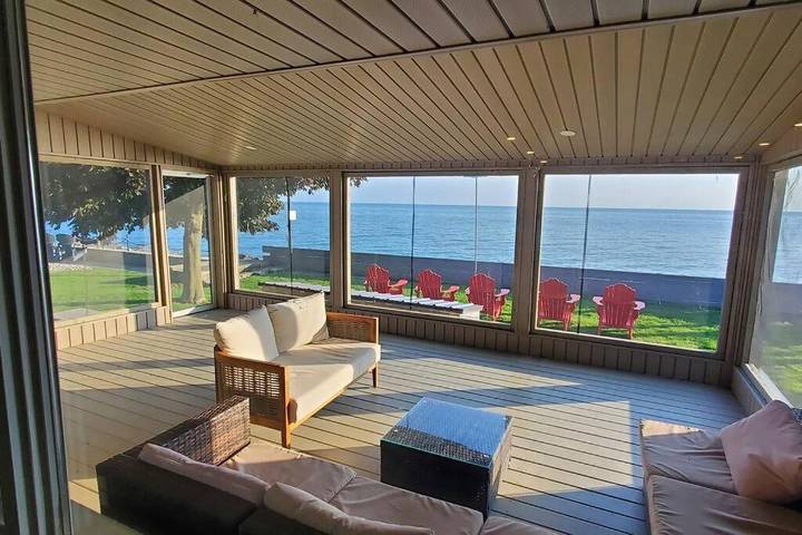 Villa per 8 persone, con panorama e giardino nonché vista lago, con animali domestici in Canada