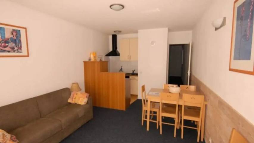 Chalet pour 7 personnes, avec Piscine dans Gourette - 3