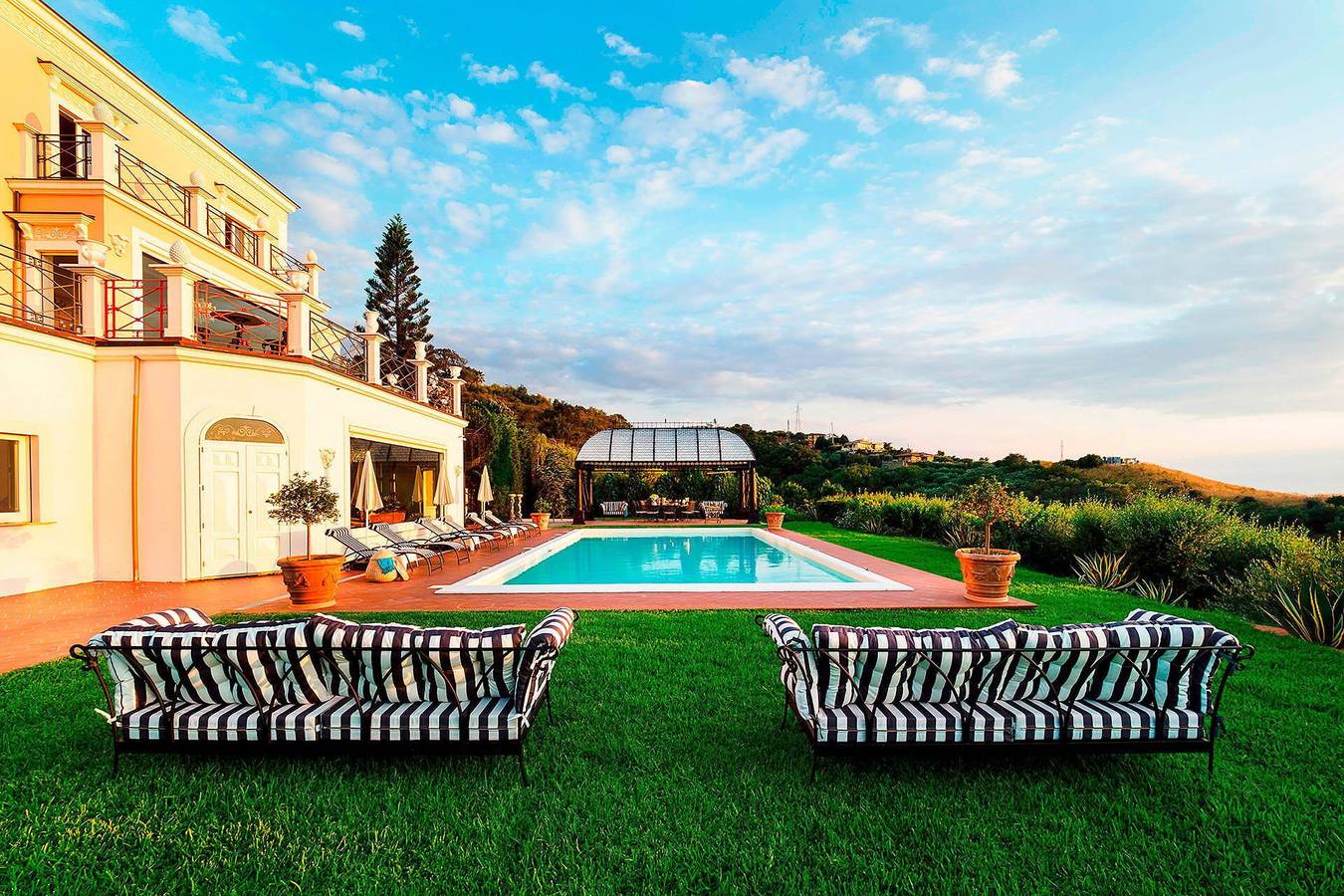 Villa für 10 Personen mit Terrasse in Capo d'Orlando, Messina Provinz