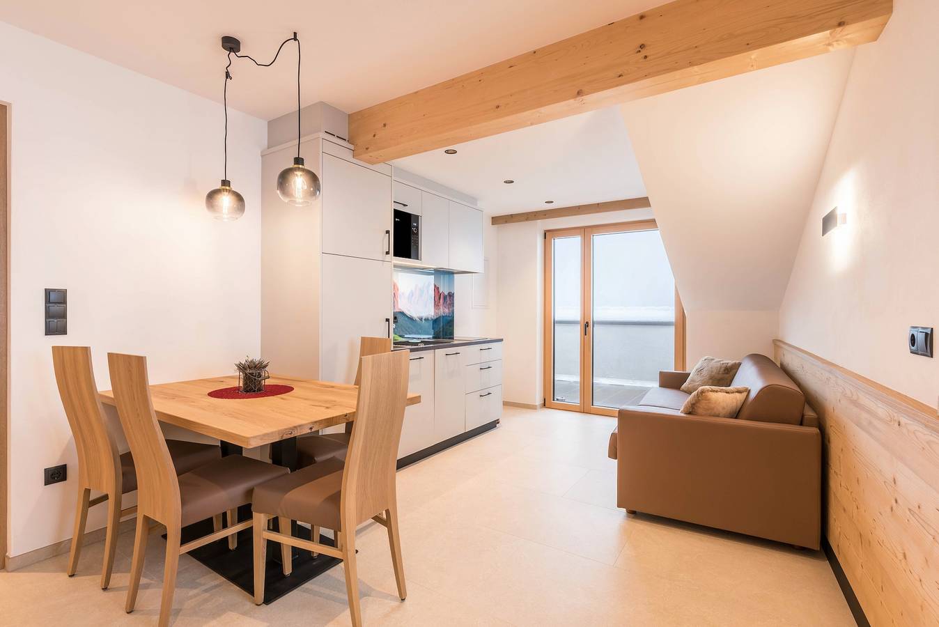 Holiday Apartment "Planerhof Apartment Edelweiss" with Mountain View, Shared Terrace and Wi-Fi in Pardell, Villnöß