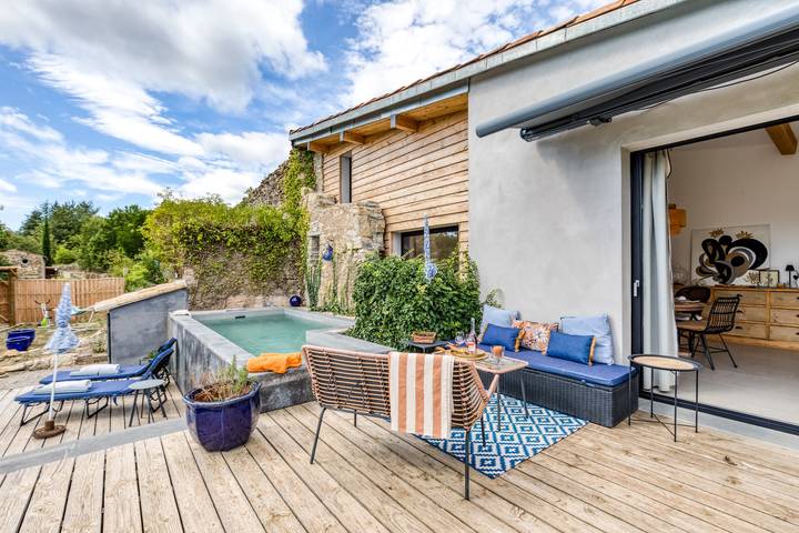 Maison de vacances pour 4 personnes, avec Jardin dans l' Hérault