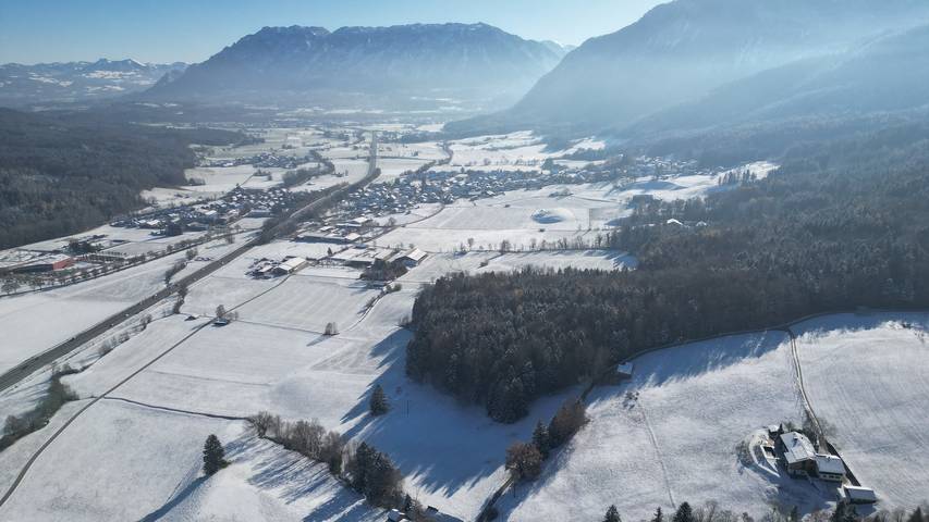 Ganze Ferienwohnung, Haus Vogl - Fewo mit priv. Sauna und traumhaften Salzwasser-Pool - Haus Vogl Ferienwohnung 1 mit 2 Schlafzimmer, priv. Sauna und traumhaften Salzwasser-Pool in Anger, Bayerische Alpen