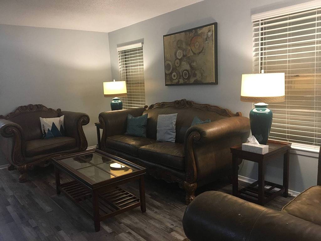 Ganze Wohnung, Cozy Modern 1 Bed 1 Bath next to Park! in Van Zandt County