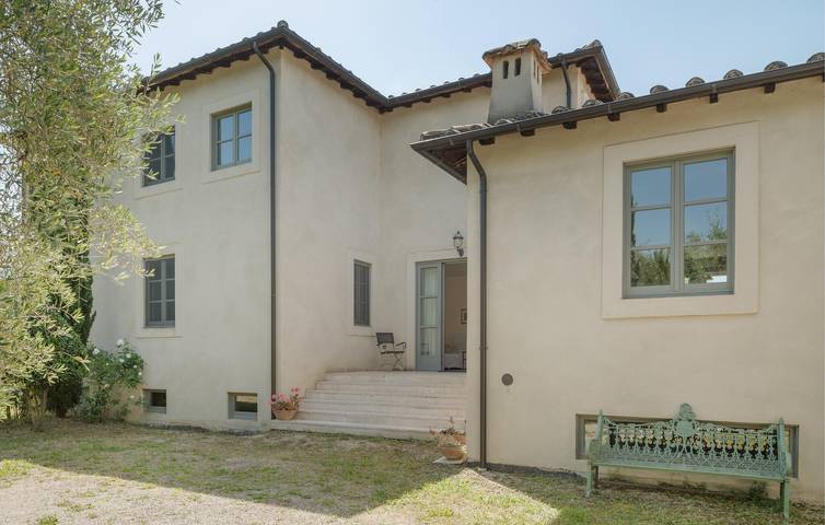 Gemütliche Ferienwohnung mit WLAN, Klimaanlage, Parkplatz, Terrasse – 500 m bis Torri in Sabina in Torri in Sabina, Rieti Provinz