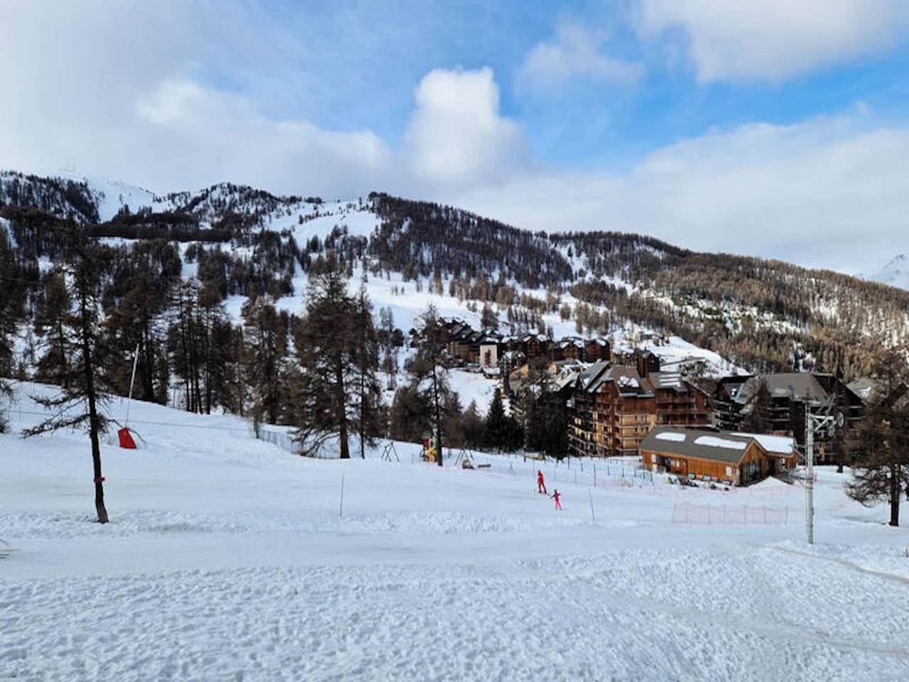 Appartement entier, Appartement à Vars près de la piste Orée du Bois in Station de Risoul, Risoul