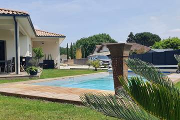 Location de vacances pour 6 personnes, avec jardin, animaux acceptés à Moulis-en-Médoc