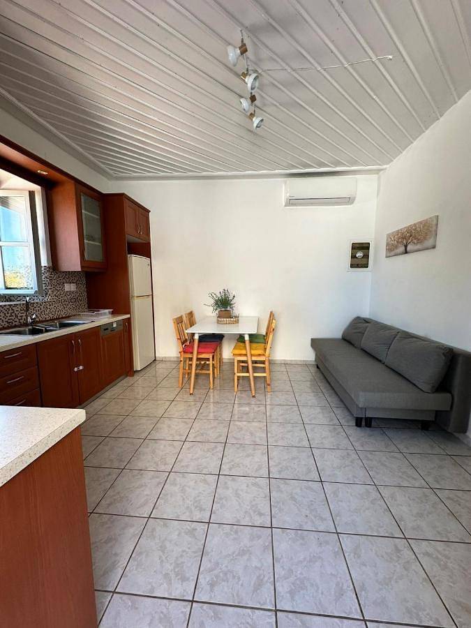 Casa de vacaciones para 4 personas, con jardín y vistas, Se admiten mascotas en Hidra