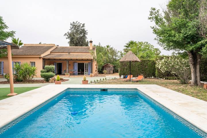 Maison de vacances pour 6 personnes, avec Jardin dans la Province de Séville