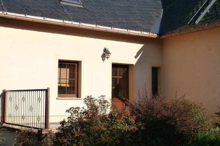 Ferienwohnung für 2 Personen, mit Pool und Terrasse sowie Sauna, mit Haustier - 1