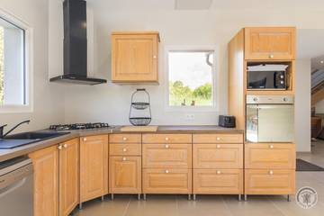 Cottage for 14 People in Vesly, Normandy, Photo 4