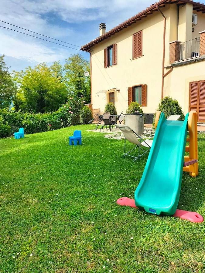 Appartamento vacanze per 5 persone, con panorama e giardino - 1