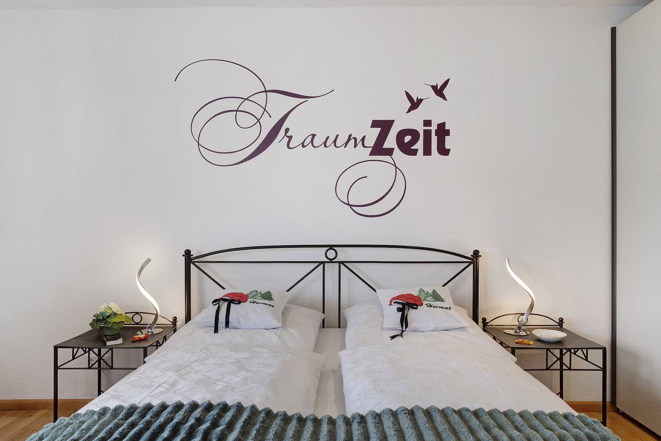 Ganze Wohnung, Ferienwohnung 'Janßen-Wehrle' mit Bergblick, privater Terrasse und Wi-Fi in Schwärzenbach (Titisee-Neustadt), Titisee-Neustadt