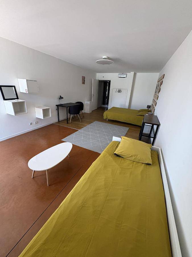Chambre d’hôte pour 6 personnes, avec terrasse et vue dans le Lot - 3