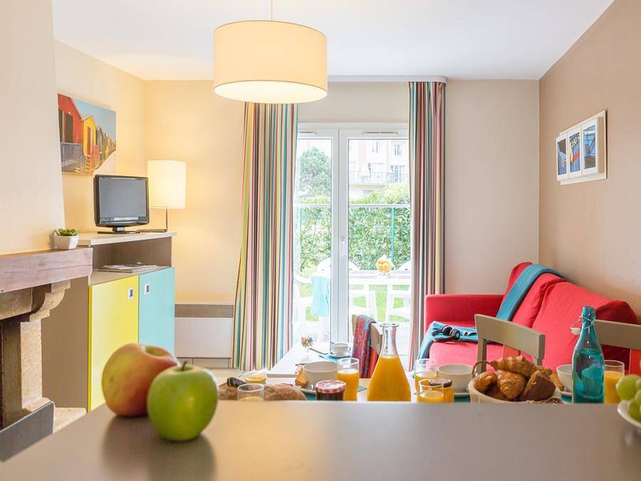Pierre & Vacances Résidence Port Guillaume - Maison 6 personnes - 1 chambre - Duplex - Cheminée - Terrasse - Rénové in Dives-sur-Mer, Région de Lisieux