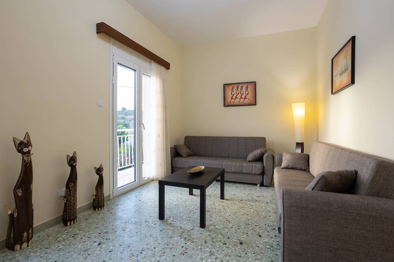 Ganze Wohnung, Ferienwohnung für 6 Personen mit Balkon/Terrasse in Messenien