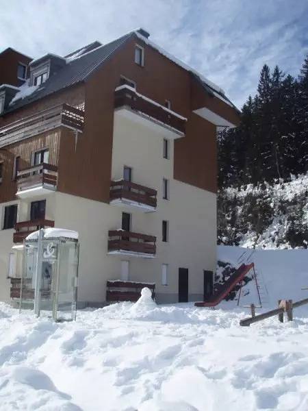 Ganze Wohnung, 2 Piecken Cabine 6 Couchages in La Ferrière, Le Pleynet