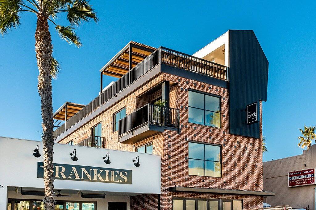 Balcony Suite 301 | The Brick Boutique Hotel in Oceanside, San Diego County