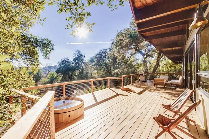 Chalet para 6 personas, con balcón y jacuzzi - 1