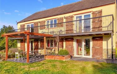 Maison de vacances pour 10 personnes, avec jardin et terrasse dans Mayenne