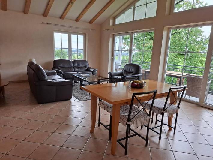 Ferienwohnung für 2 Personen, mit Terrasse und Garten sowie Ausblick in Battenberg - 3