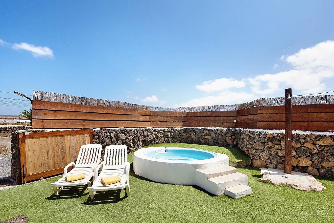 Maison de vacances 'Ca Lajares' avec vue sur les montagnes, terrasse privée et Wi-Fi in Lajares, La Oliva