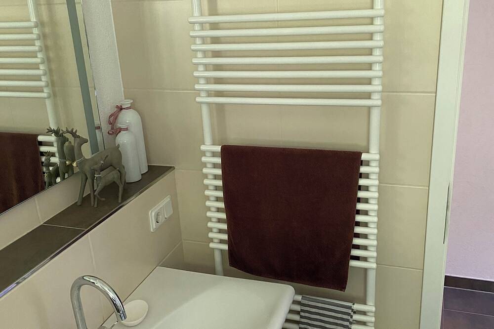 Ganze Wohnung, Modernes Apartment in Traumlage in Lautenthal, Langelsheim