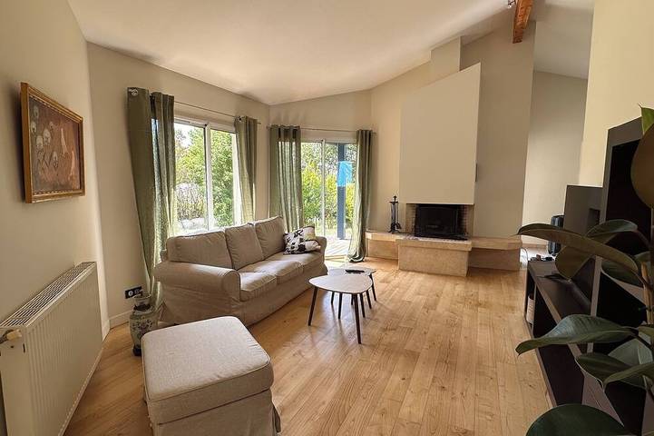 Location de vacances pour 6 personnes, avec Balcon et Jardin à Croignon