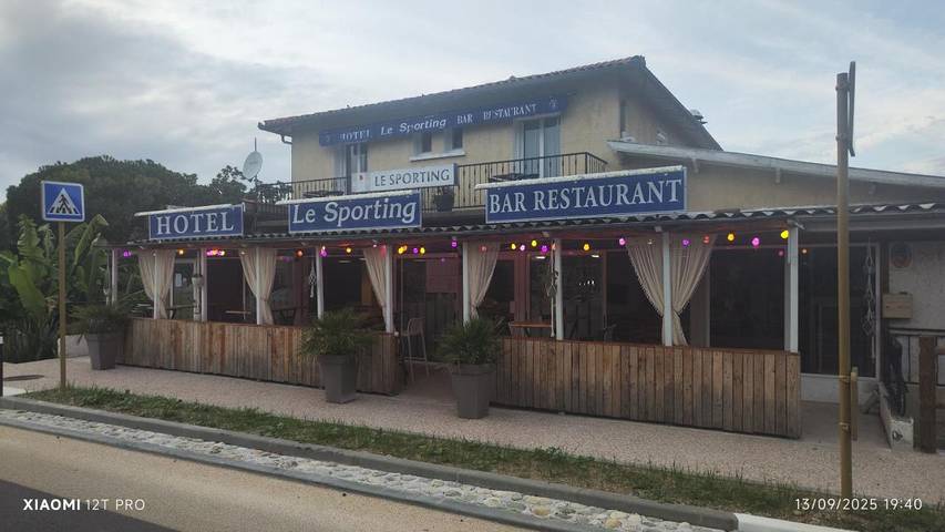 Hôtel pour 3 personnes, avec vue et terrasse, animaux acceptés à Beaumont-sur-Lèze