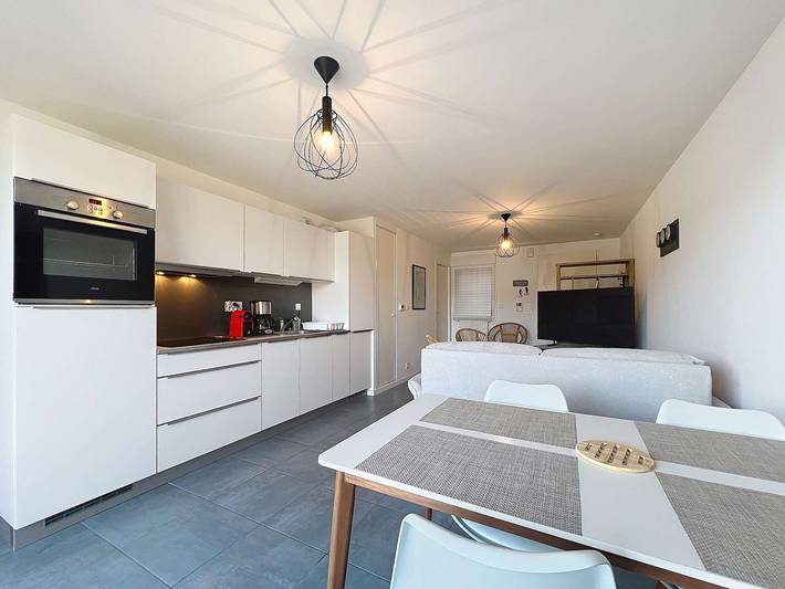 Gîte pour 4 personnes, avec balcon dans Plage de Keraude - 4