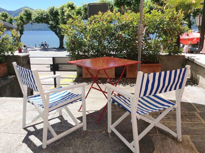 Ganze Wohnung, Charmante turmartige Maisonette-Wohnung direkt an der Seepromenade von Ascona in Ascona, Tessiner Alpen