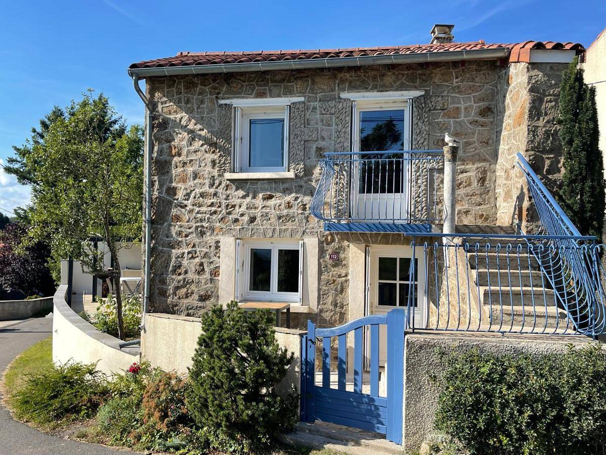 Maison en pleine nature in Rozier-Côtes-d'Aurec, Montbrison