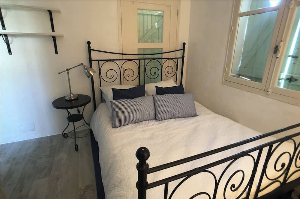 Luxuriöse, provenzalische Villa mit Swimmingpool und herrlichem Garten in Mougins, Mittelmeerküste (Frankreich)