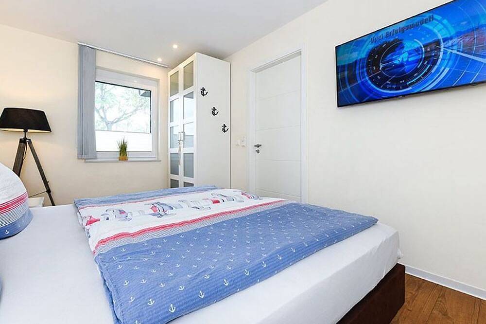 Ganze Wohnung, Ferienwohnung Leif Eriksson - Haus Marenor in Bensersiel, Esens