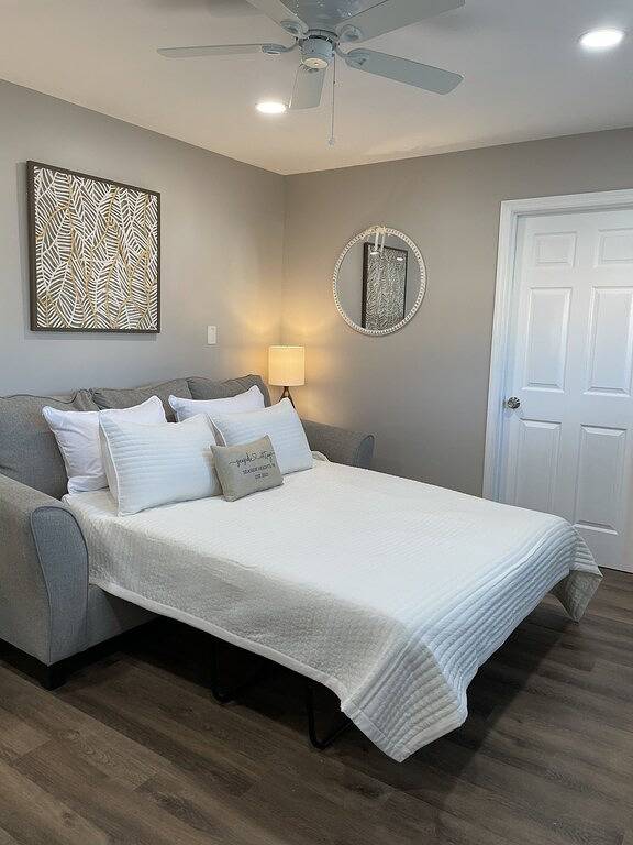 Seaside Cottage: A 'Myshorecottage' Property in Toms River, Ocean County