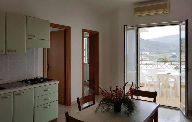 Ferienwohnung für 2 Personen, mit Whirlpool und Pool sowie Terrasse in Faro Capo Vaticano - 4