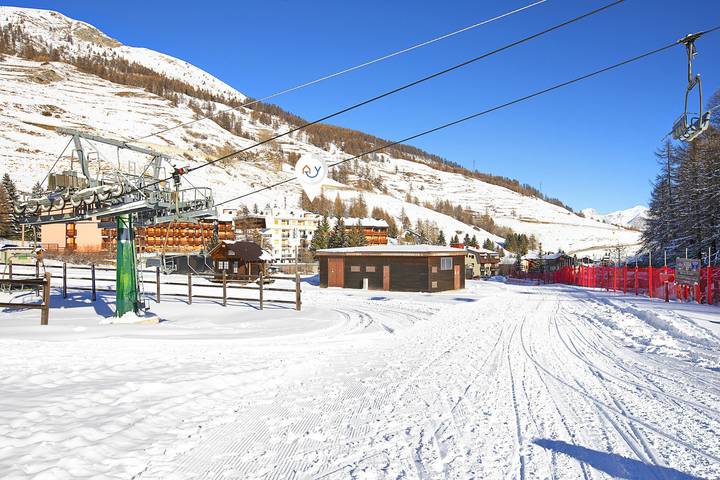 Appartamento per 3 persone, con terrazza a Sestriere città