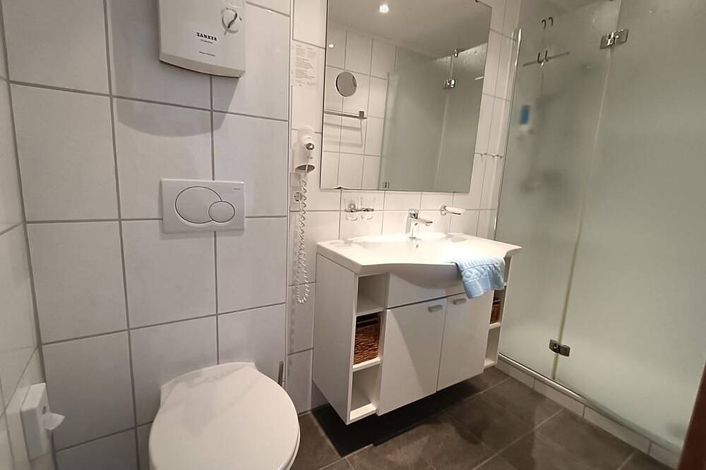 Ganze Wohnung, Appartement 1 Og - Ferienwohnung  Moselstrand in Briedern, Cochem-Zell