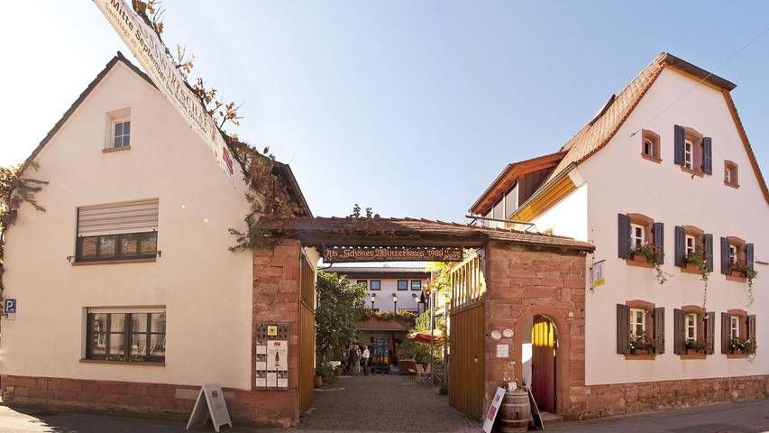 Ferienwohnung für 4 Personen, mit Terrasse in Leinsweiler