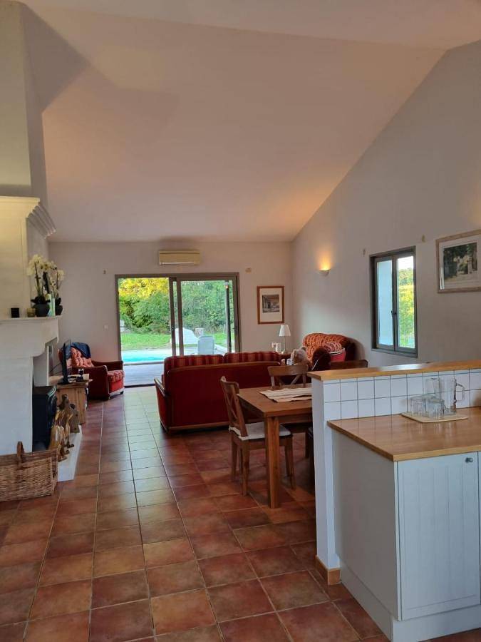 Three-Bedroom Villa in Chalais, Charente