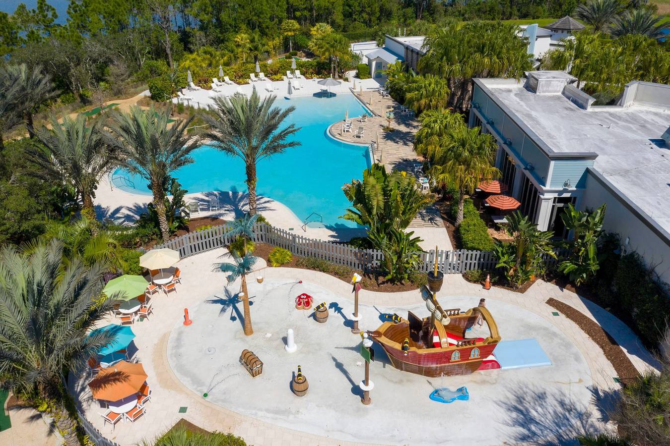 Entire apartment, Cozy 3Bd with Free Waterpark at Enclaves at Festival 713 in ChampionsGate, Four Corners