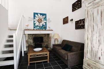 Gîte pour 3 personnes, avec vue ainsi que piscine et terrasse à Bouaye