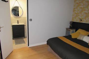 Cottage pour 2 personnes, avec piscine et jardin à Journiac
