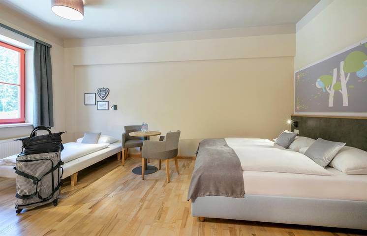 Hotel für 3 Personen, mit Sauna und Garten sowie Pool, kinderfreundlich in Hochsteiermark - 4