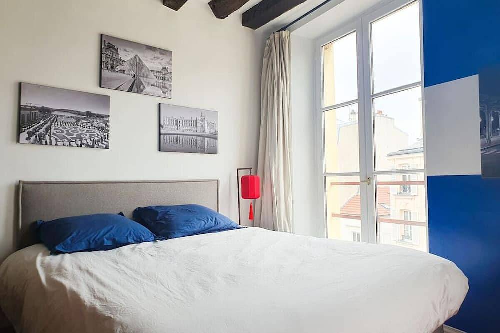 Apartamento entero, Large studio - city center - 300 m Rer A in Saint-Germain-en-Laye, Yvelines