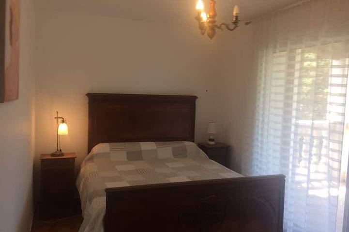 Location de vacances pour 10 personnes, avec balcon et jardin dans Le Brusc - 4