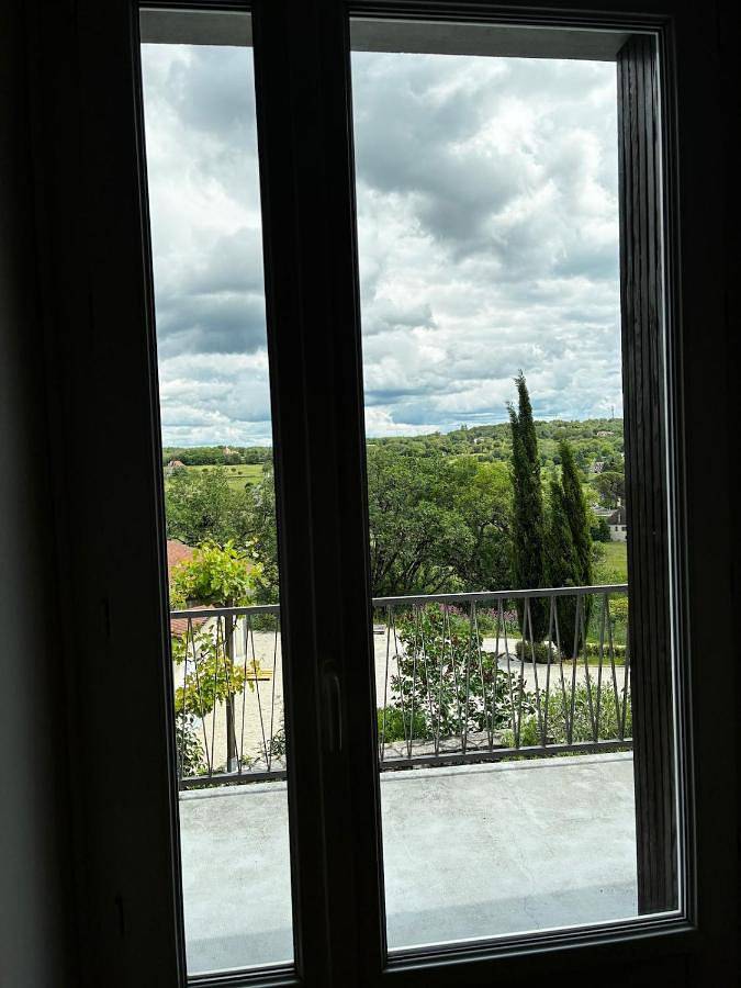 Location de vacances pour 4 personnes, avec Balcon et Terrasse ainsi que Jardin et Vue à Crayssac - 3