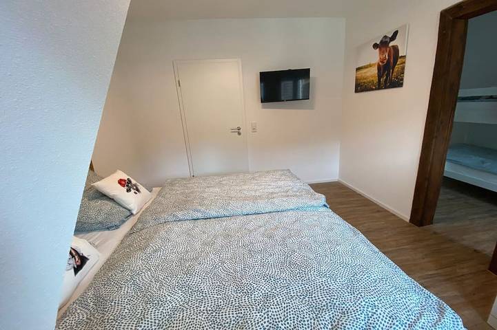 Ferienwohnung für 12 Personen, mit Whirlpool in Schramberg