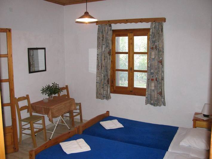 Location de vacances pour 5 personnes, avec jardin et terrasse, animaux acceptés dans Grèce-Occidentale - 3