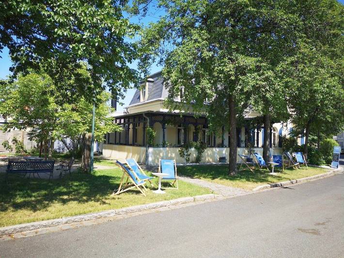Ferienwohnung für 2 Personen, mit Terrasse und Garten sowie Seeblick und Ausblick in Sächsisches Elbland - 2