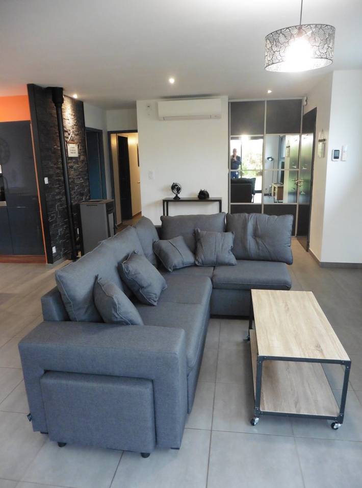 Gîte pour 8 personnes, avec terrasse et jardin à Saint-Laurent-sur-Sèvre - 4